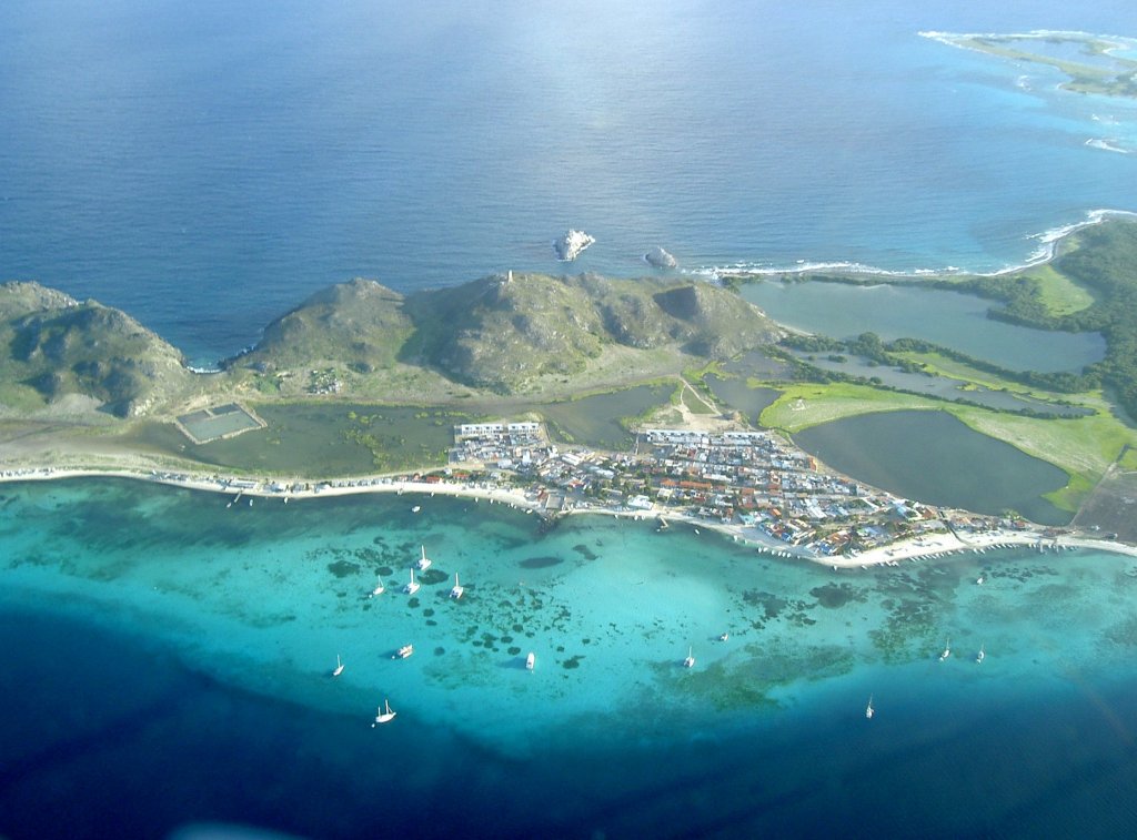 Detenidos en Venezuela tres refugiados vascos que llegaban en barco desde Cuba