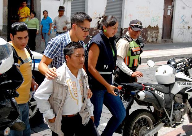 Lluvia de octubre en Ecuador: apresamientos, detenciones, desalojos y militarización se agravan