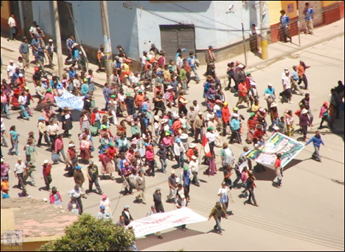 Perú: pobladores de Andahuaylas en paro contra la minería