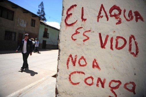 Perú: Entre el agua y el oro