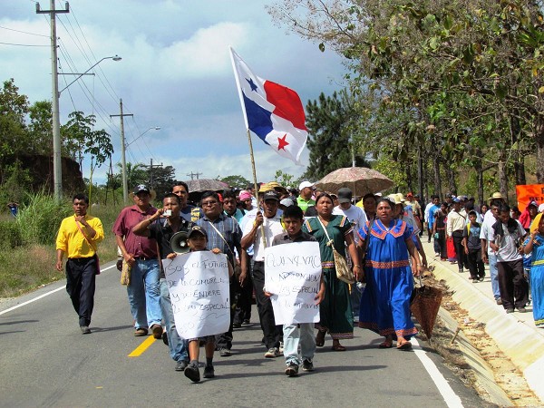 Panamá: Indígenas Ngöbe protestan contra proyecto de ley de minería