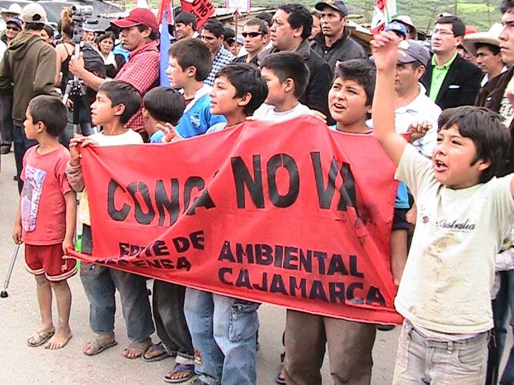 La tierra, el agua y la resistencia