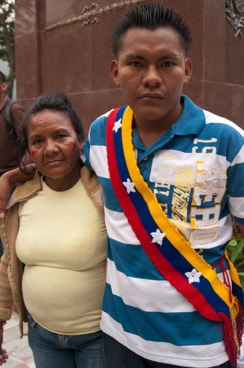 Nueva etapa del genocidio: Los «yukpa» de gobierno desalojan y matan a los yukpa