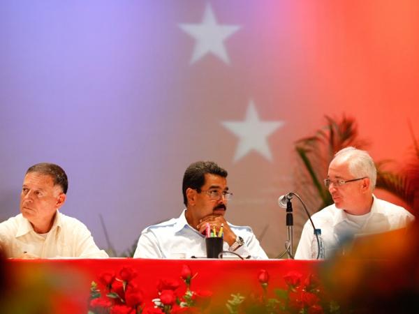 Te equivocaste Nicolás, ni con China y mucho menos con alcaldías y gobernaciones se construirá el socialismo.