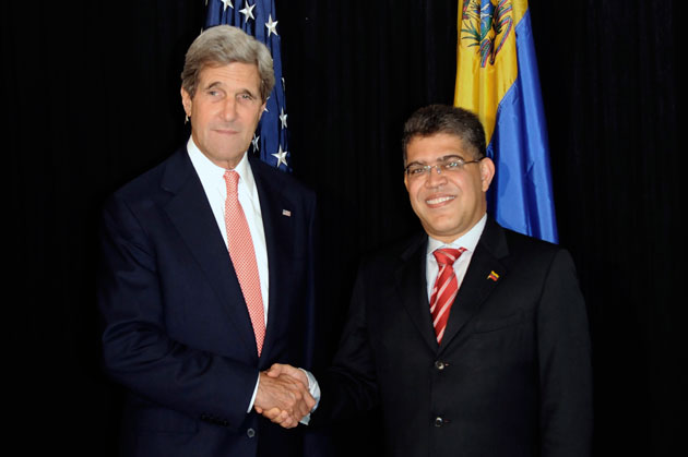 Gobierno y MUD celebran acercamiento entre Maduro y Obama