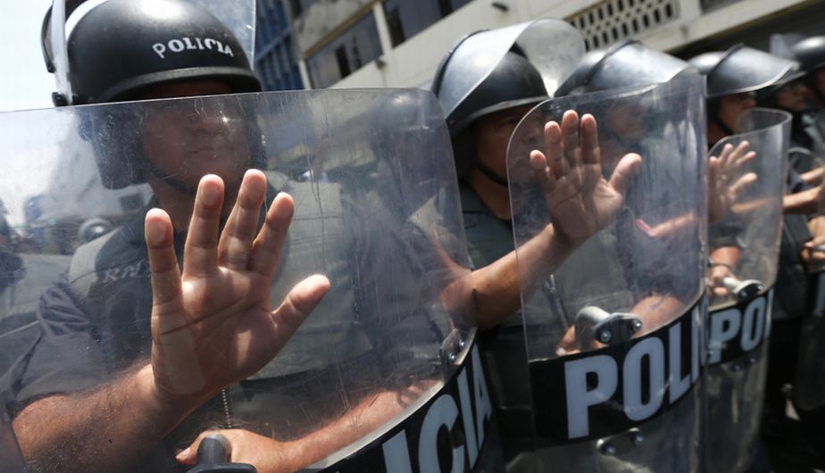 ¿Qué revolución policial necesitamos? Replica a Bernal, Crítica y Propuesta a la Comisión Policial