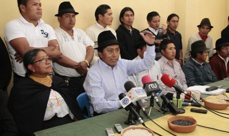 El partido de Correa responde a Boaventura atacando a la CONAIE