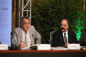 Del-Pino-y-Merentes_gold-reserve_memorando-de-entendimiento