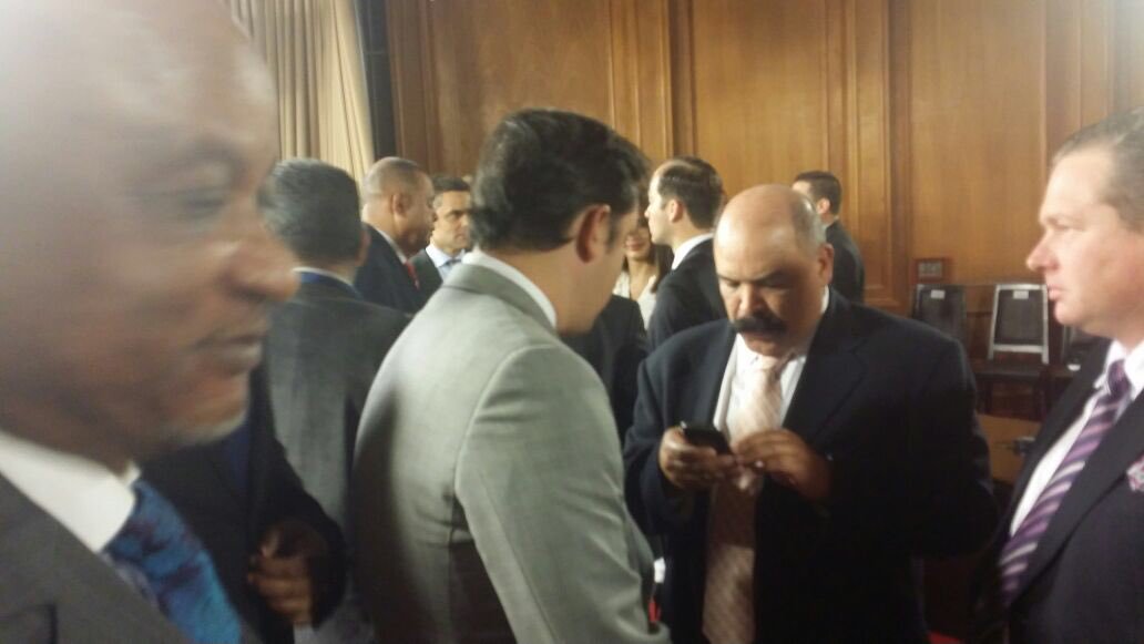 Ejecutivo crea empresa mixta con GR Mining de Barbados para explotación del Arco Minero