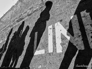 la cola del pan. Foto: Juancho Domínguez