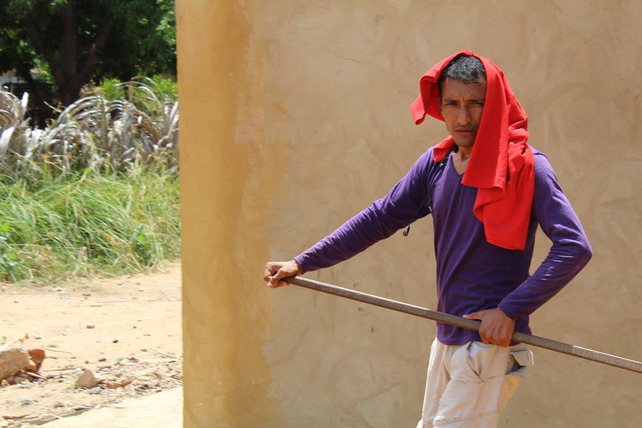 Sin viejas piedras en la mochila.