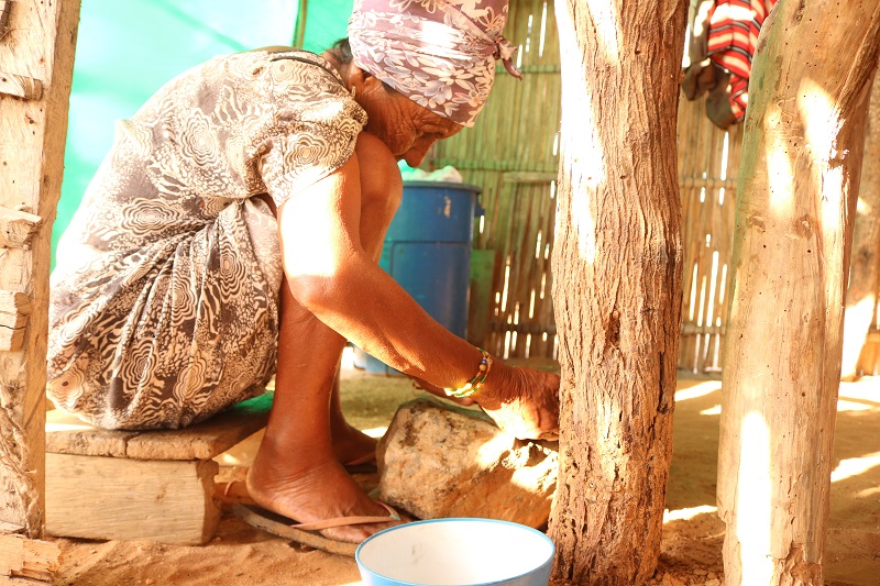 Ana Epieyu, combate las enfermedades del cuerpo y el espíritu