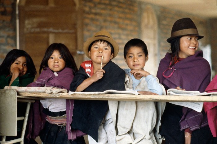 Ecuador: El  debate sobre la Interculturalización de la educación