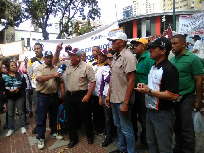 Detienen al dirigente sindical Rubén González regresando de la marcha convocada por la Intersectorial de Trabajadores