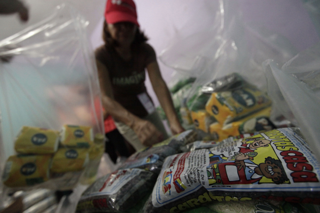 Salud y tradiciones de los pueblos indígenas amenazadas por CLAP y la minería