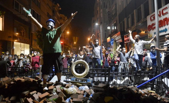 Recept Tayyip Erdogan: megalomanía, autoritarismo y ecocidio en la trayectoria de un deleznable sultán contemporáneo