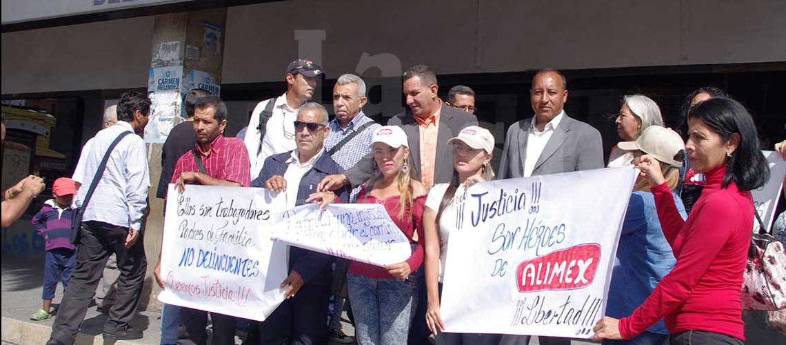Lara: Familiares de trabajadores de ALIMEX exigen sean liberados